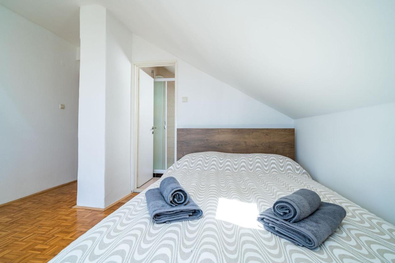 Rooms Nina Дубровник Екстериор снимка
