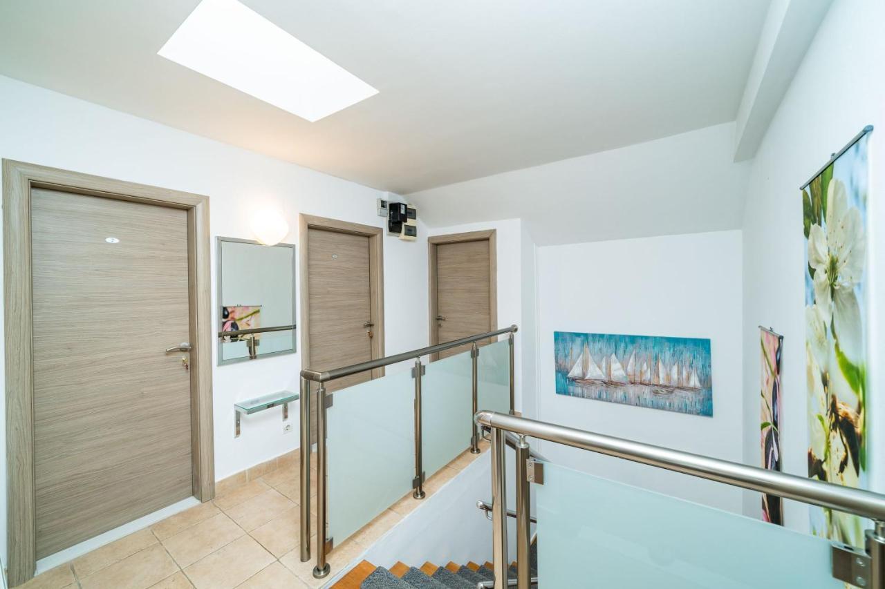 Rooms Nina Дубровник Екстериор снимка